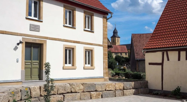 Ferienwohnungen Grüner Baum, Забронировать Апартаменты/квартира Отели Нижней Франкония с парковкой, Парковка