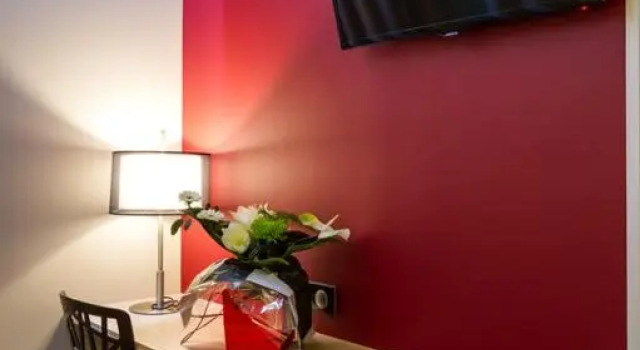 Номер Standard Hôtel Le Châteaubriant
