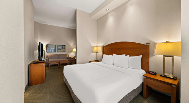 Двухместный люкс Best Western Plus Orangeville Inn & Suites