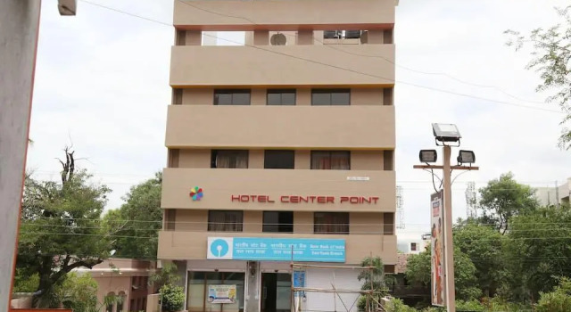 Люкс HOTEL CENTER POINT