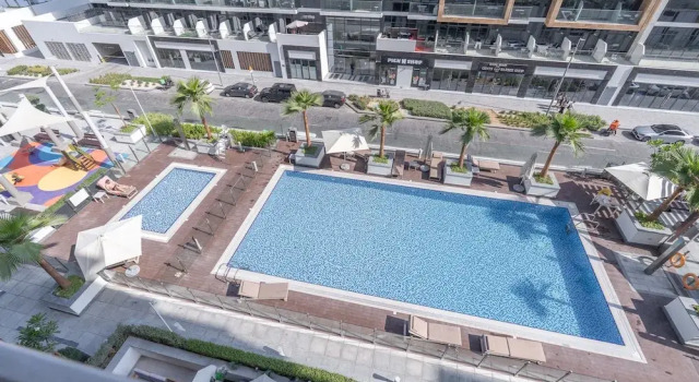 Студия Peaceful Studio in Azizi Riviera 38 With Pool View