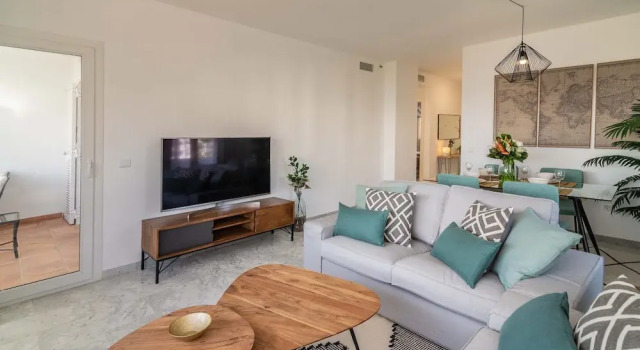 Whispering Palms Apartment