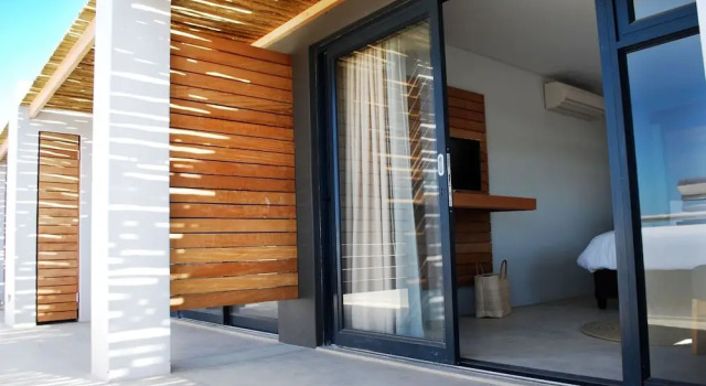 Luxo Casal quarto varanda e com vista para o pátio Windtown