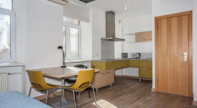 Deluxe Studio Chaka Apartments