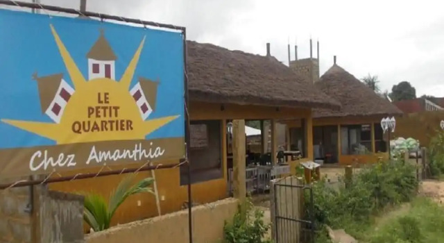 Le Petit Quartier Chez Amanthia, Book Hotel Hotels in Kabrousse with a Pool, Swimming Pool