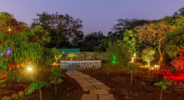 Saffronstays Apricus Farm, Karjat