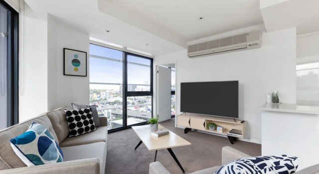 Апартаменты Deluxe с 2 комнатами с балконом и с видом на город Nook Melbourne - The Bank Tower/Convention Centre