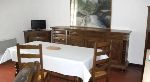 Apartment With 2 Bedrooms in Bessèges, With Wonderful Mountain View, Enclosed Garden and Wifi, Boek Appartement Bessèges Languedoc-Roussillon