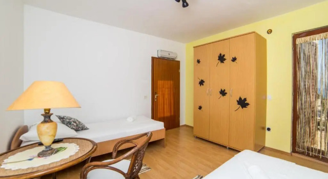 Apartment Mande