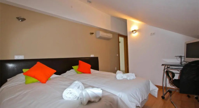 Вилла Villa Amendoeira 4 - Clever Details with private "heated" pool