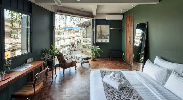 Ba Hao Residence, Забронировать Отель Pom Prap Sattru Phai 