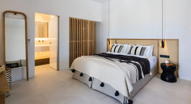 Полулюкс Adama Mykonos Boutique Hotel