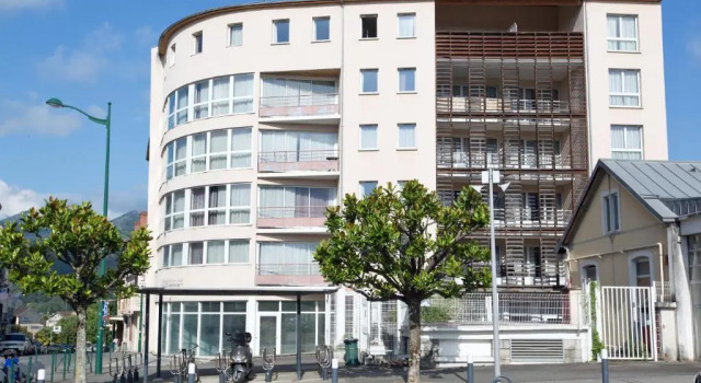 Joli studio proche gare et centre ville, Забронировать Отель Лурд Hautes-Pyrénées