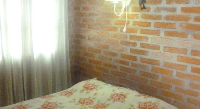Residencial Azaleas Place Guest House