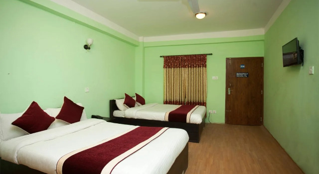 OYO 237 Hotel S Galaxy