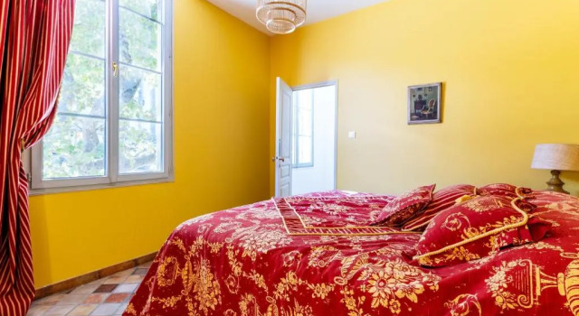 Апартаменты PLACE DU PALAIS DES PAPES 3 chambres Parking Climatisation 3 Salles de bain