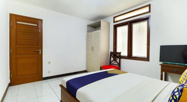 SPOT ON 90955 Bumi Ageng Residence