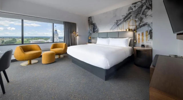 Двухместный номер Deluxe Corner с видом на реку Hilton Quebec