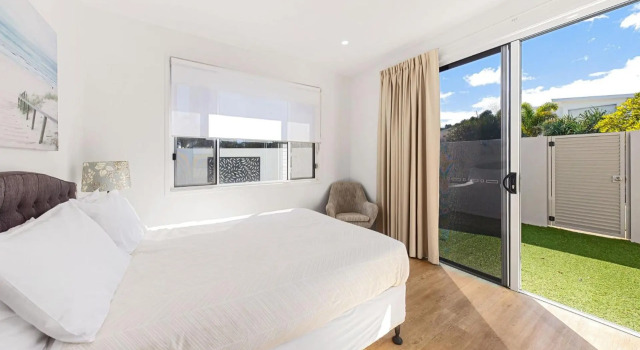 Waves Beach House, จอง โรงแรม Mount Coolum ควีนส์แลนด์