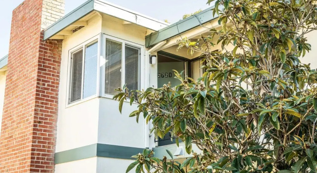 Sunny Palo Alto Two Bed