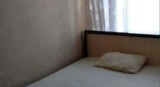 Apartments on Karl Marx Street, Book Lejlighed Hoteller i Rubtsovsk med parkering, Parkering