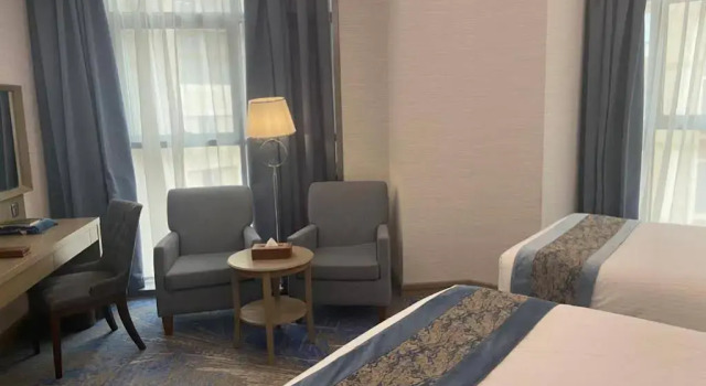 VALY Al-Madinah Hotel, Забронировать Отель Отели Медины 4 звезды, рядом с Al Baqia Cemetry, 4*