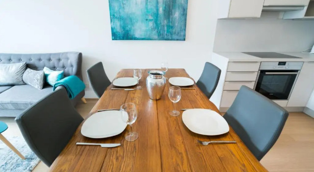 Vienna Residence | Spacious Serviced Apartment in Vienna directly at the U4, Book Apartment Vienna Austria, near Freyung Square