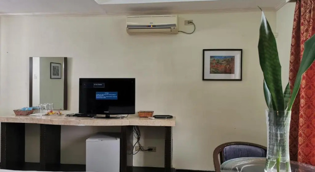 Номер Deluxe Cebu Hilltop Hotel