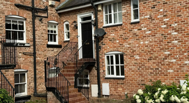 Chester Racecourse Townhouse 23 Black friars, Забронировать Отель Отели Честера с парковкой, Парковка