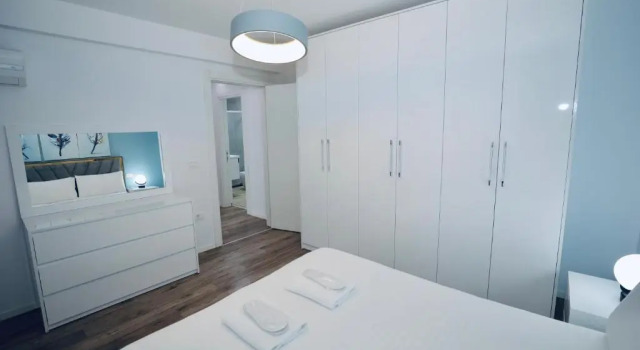 Miku Apartment-Extraordinary 1BD At Blloku Area, Забронировать Апартаменты/квартира Тирана область Тирана, рядом с Skanderbeg Square