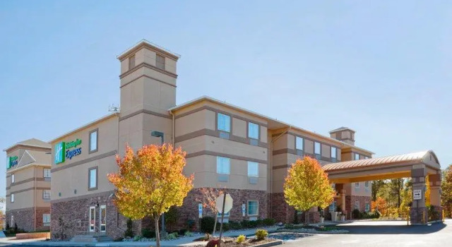 Полулюкс Holiday Inn Express Absecon-Atlantic City Area by IHG