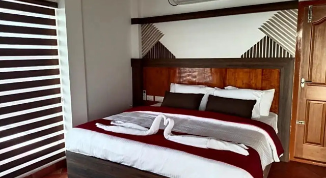 Двухместный номер Deluxe Mira's PMC Lakeshore Resort