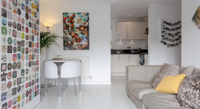 Modern and Bright 2 Bedroom Flat Near Burgess Park in Peckham, Забронировать Отель Отели Англии 3 звезды, 3*