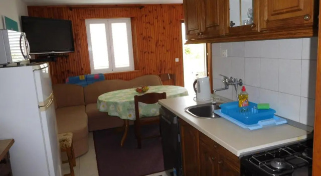 Апартаменты с 2 комнатами с балконом и с видом на море Apartments Ivancevic
