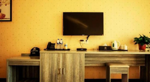 Juyuan Holiday Hotel ( Zhengzhou Jingkai College of Traffic Technicians ), Book Hotel Zhengzhou Henan
