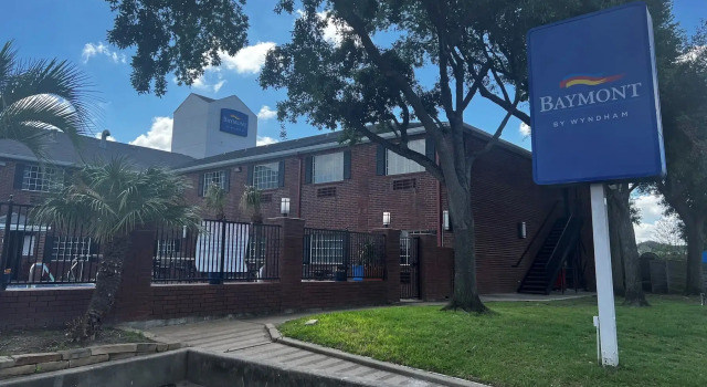Studio 6 Houston, TX - Westchase, Забронировать Отель Вестчейс Хьюстон, рядом с Уэстхеймер-Роуд