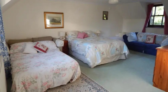 Grimscott Country Retreat, Boek Hotel Hotels in Merseyside met zwembad, Zwembad