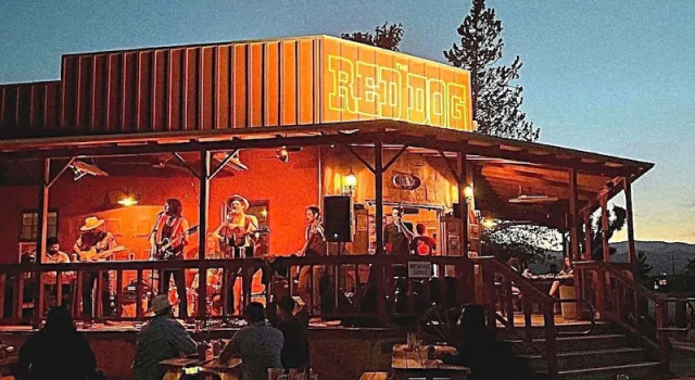 Коттедж Desert Paradise: Walk to Pappy's - EV and Sleeps 8