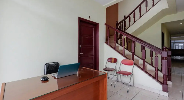 Urbanview Bromo 18 Homestay Karawaci, Prenota Hotel Hotel a Tangerang con parcheggio, Parcheggio