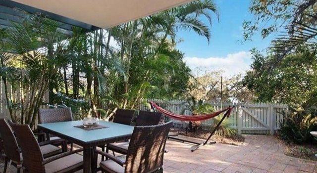 Little Hill 2 Holiday Apartment, Reservar Apartamento Mooloolaba Sunshine Coast, perto de Salt Caves Mooloolaba