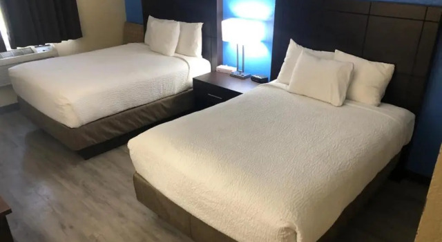 Четырёхместный номер Standard wallaceburg inn