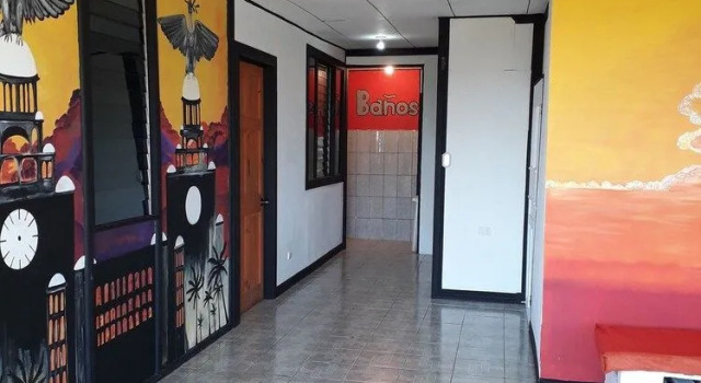 Hostel California