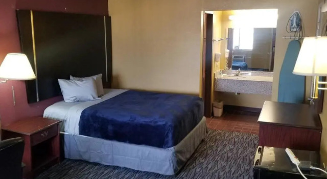 OSU 2 Queens WI-FI Hotel 208 Booking, Prenota Hotel Stillwater Oklahoma