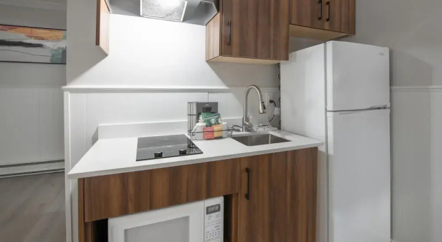 Номер Premium Coast Hotel Dawson Creek