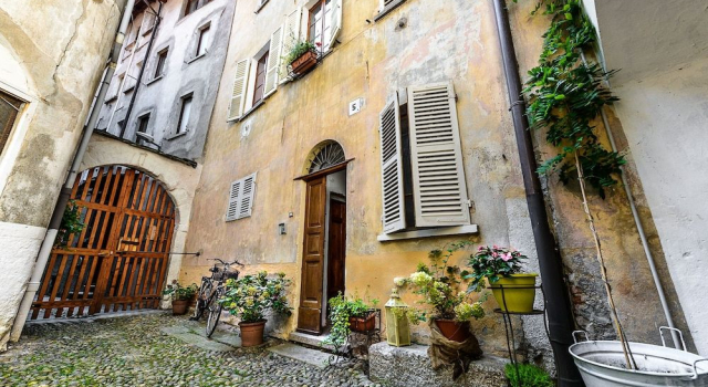 B&B Al Vicolo del Gallo, Varaa Bed and Breakfast 3 tähden hotellit kohteessa Piemonte, 3*