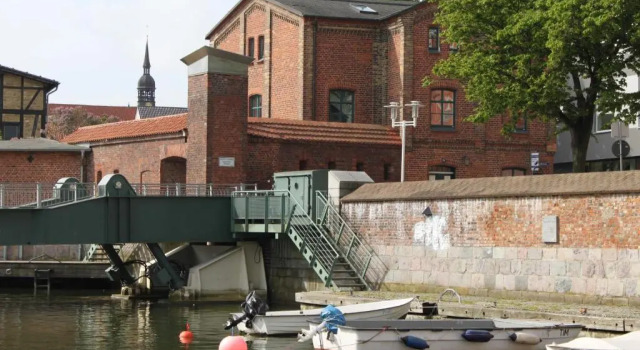 Апартаменты Altes Zollhaus Stralsund