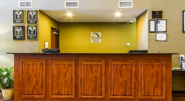 Sleep Inn & Suites Pleasant Hill - Des Moines, Varaa Hotelli Pleasant Hill Iowa