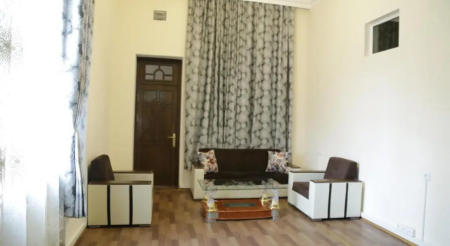Двухместный номер Standard Badamdar Hotel