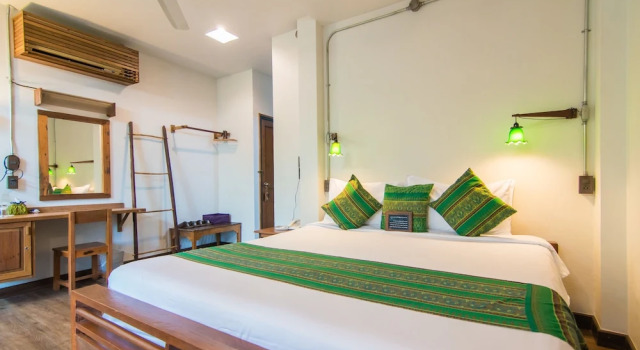 Номер Premium с балконом Khom Chiang Mai