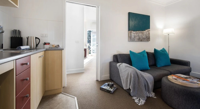 Lake Daylesford Apartments 4, Book Apartment Daylesford 